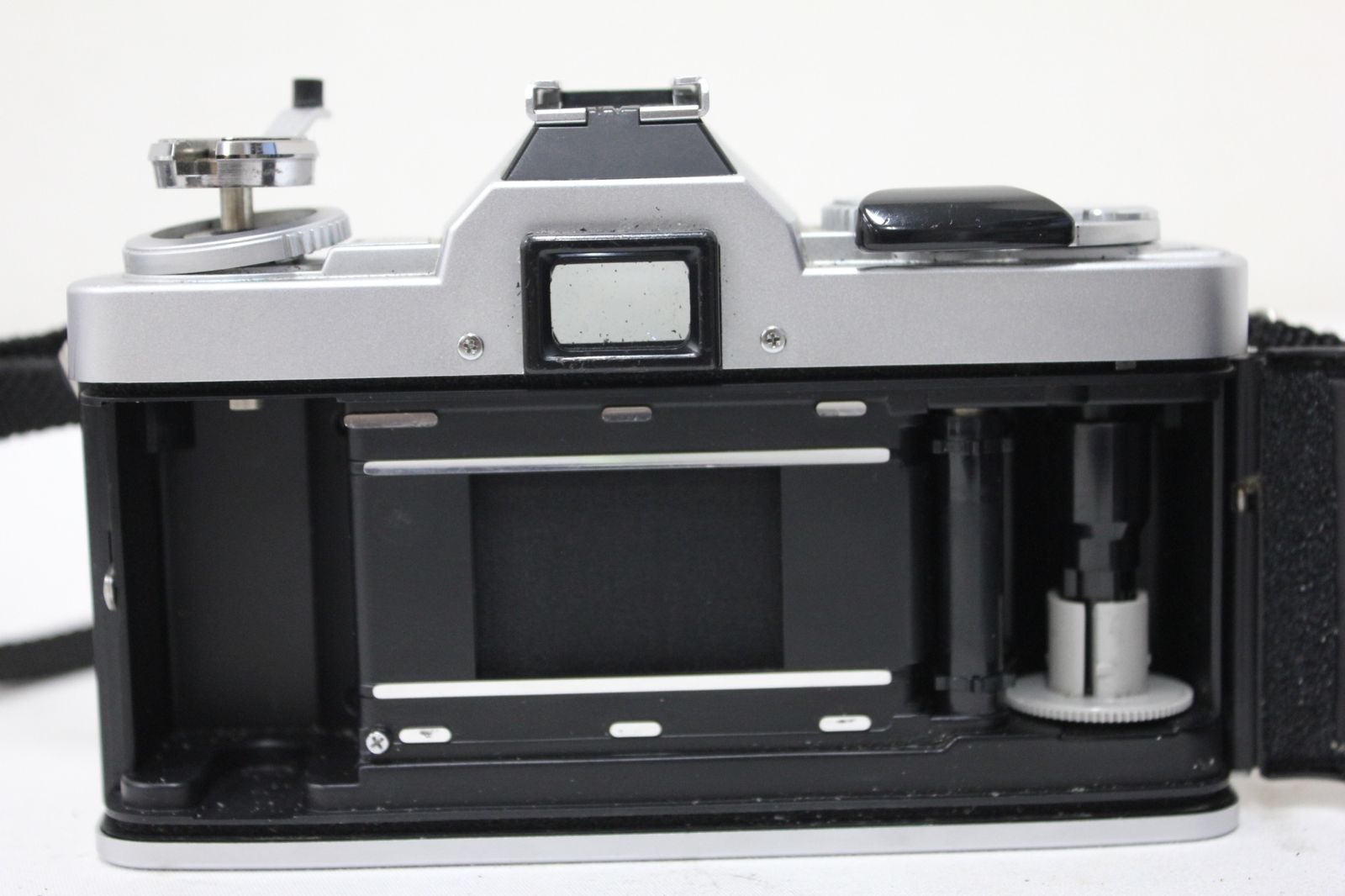  ミノルタ Minolta X-7 MD 28 mm F 2.8 ボディレンズセット e 3062 一眼レフカメラ(フィルム) フィルムカメラ