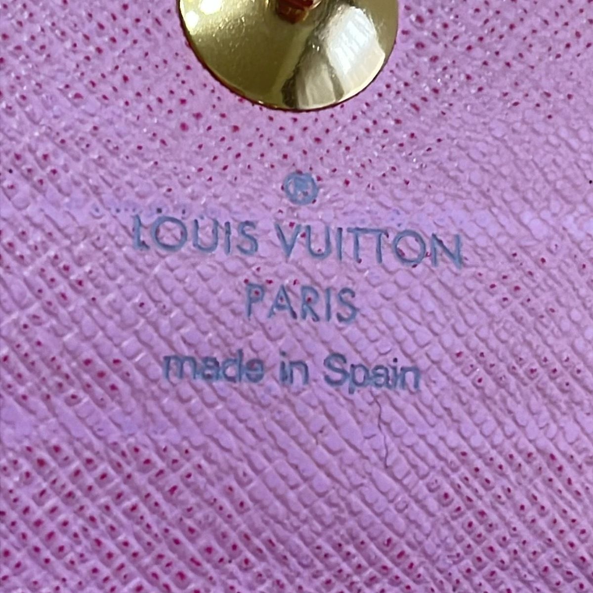 LOUIS VUITTON