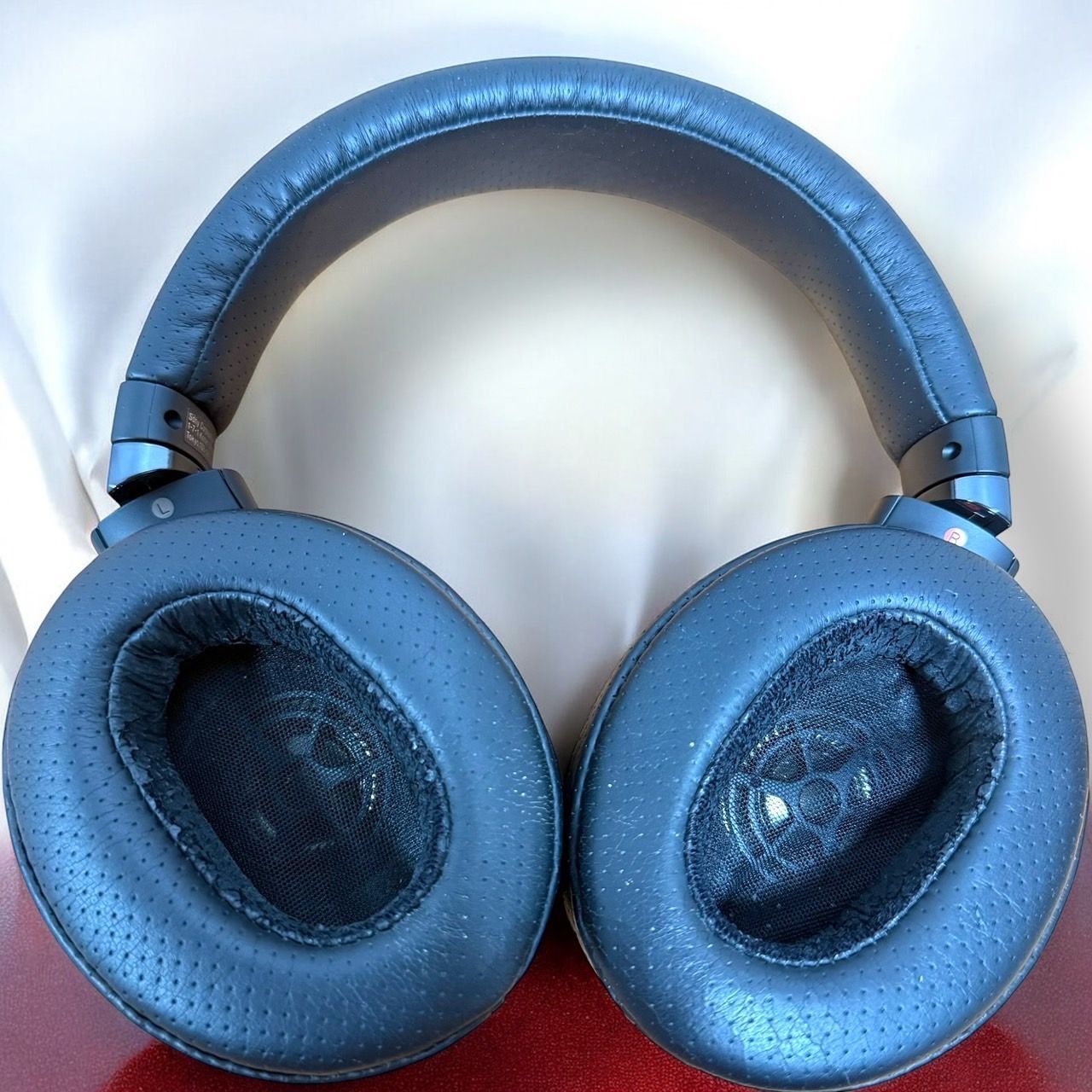 有線ヘッドホン