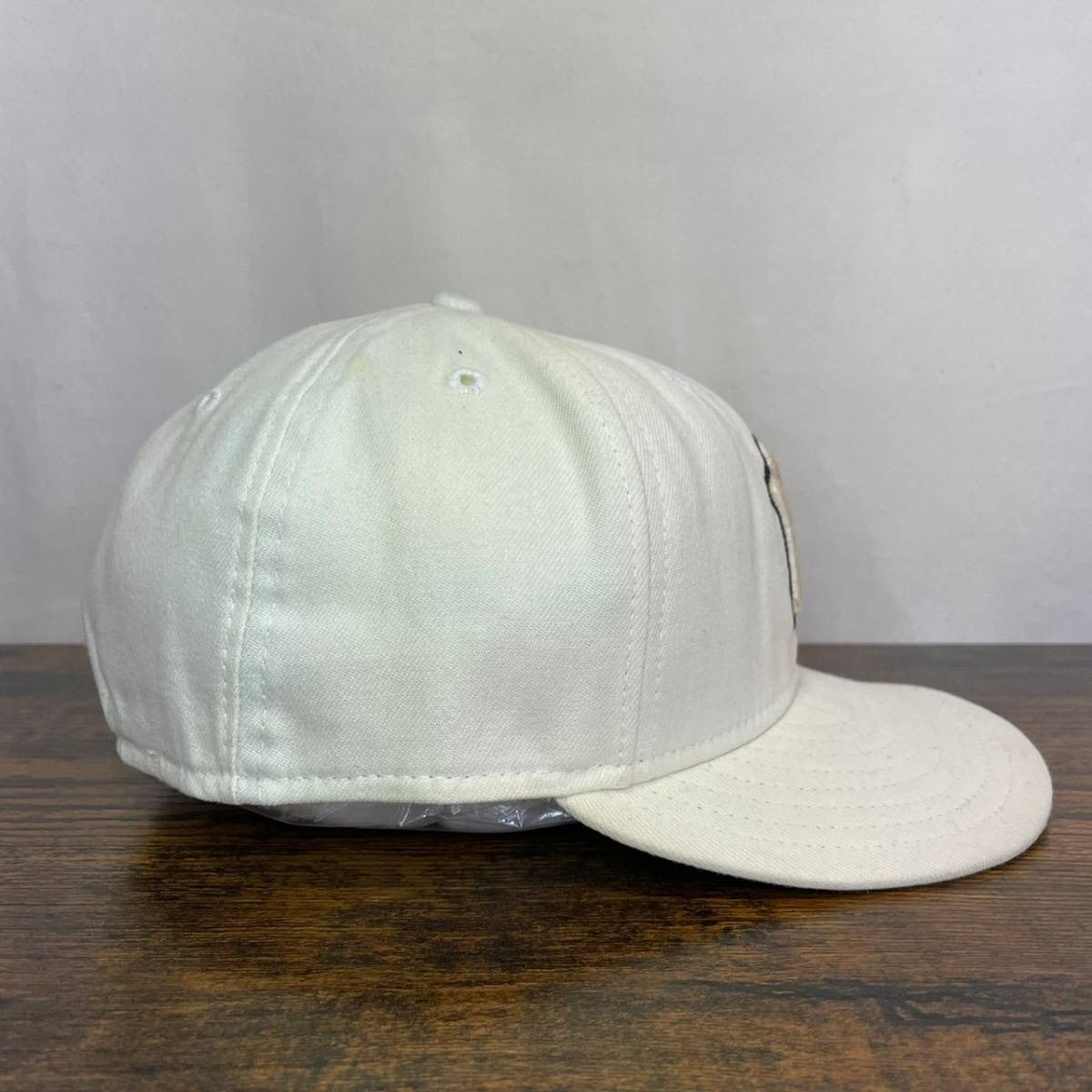 C85 ニューエラ 59fifty ヤンキース MLB usa製 ヴィンテージ C85 ニューエラ 59fifty ヤンキース MLB usa製 ヴィンテージ