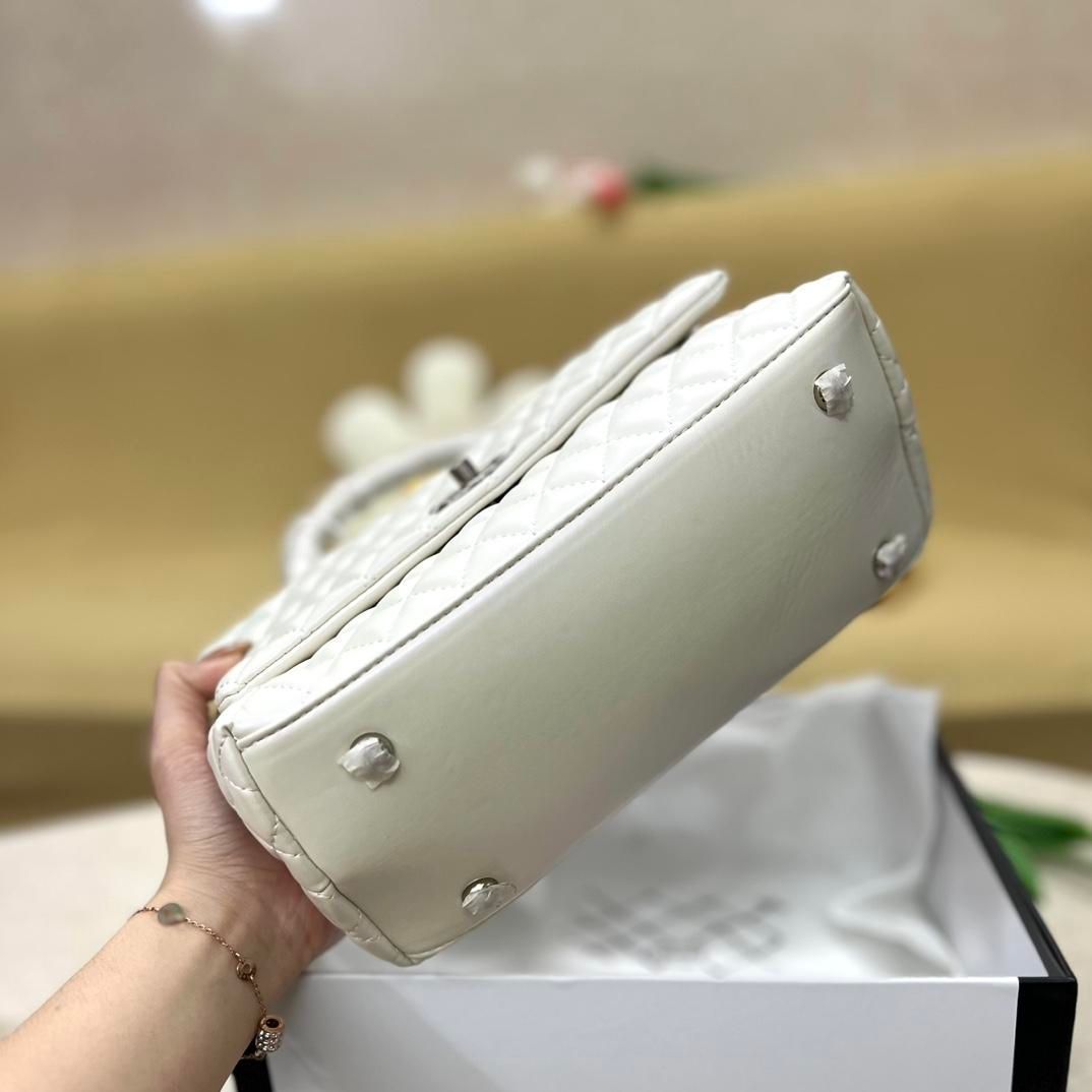 チェーンバッグ