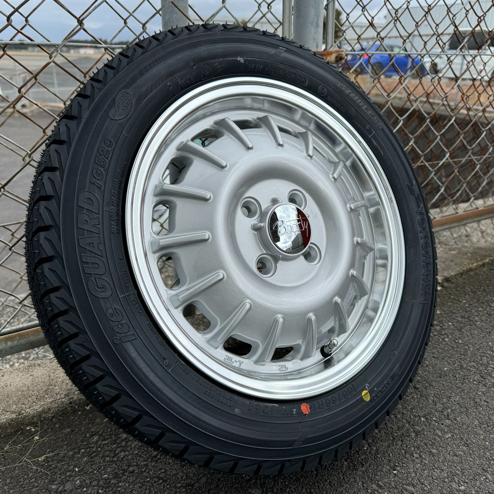 国産スタッドレス 155/65R14 N-BOX ラパン モコ デリカミニ ワゴンR N-BOX タント スペーシア 14インチ ヨコハマ アイスガード IG52 Bounty Noel 4本セット 1台分