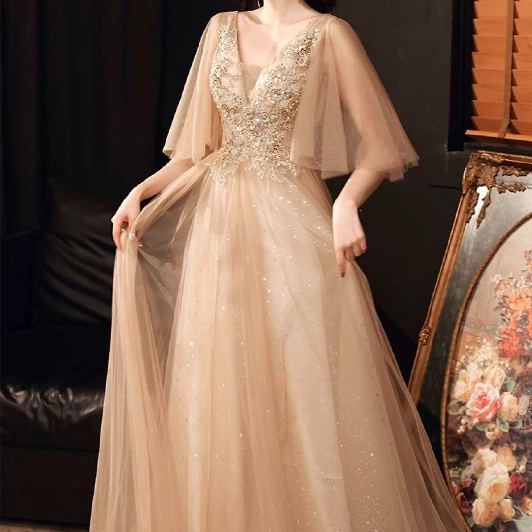 お花のデザインが美しい お袖ありのイブニングドレス?.?