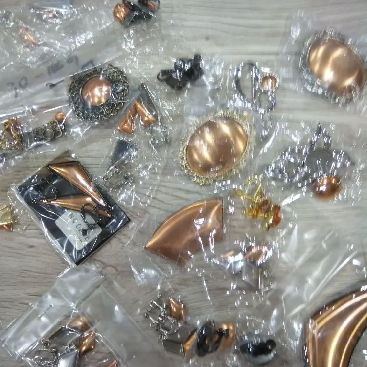K107七宝焼アクセサリーパーツ素材大量100セット