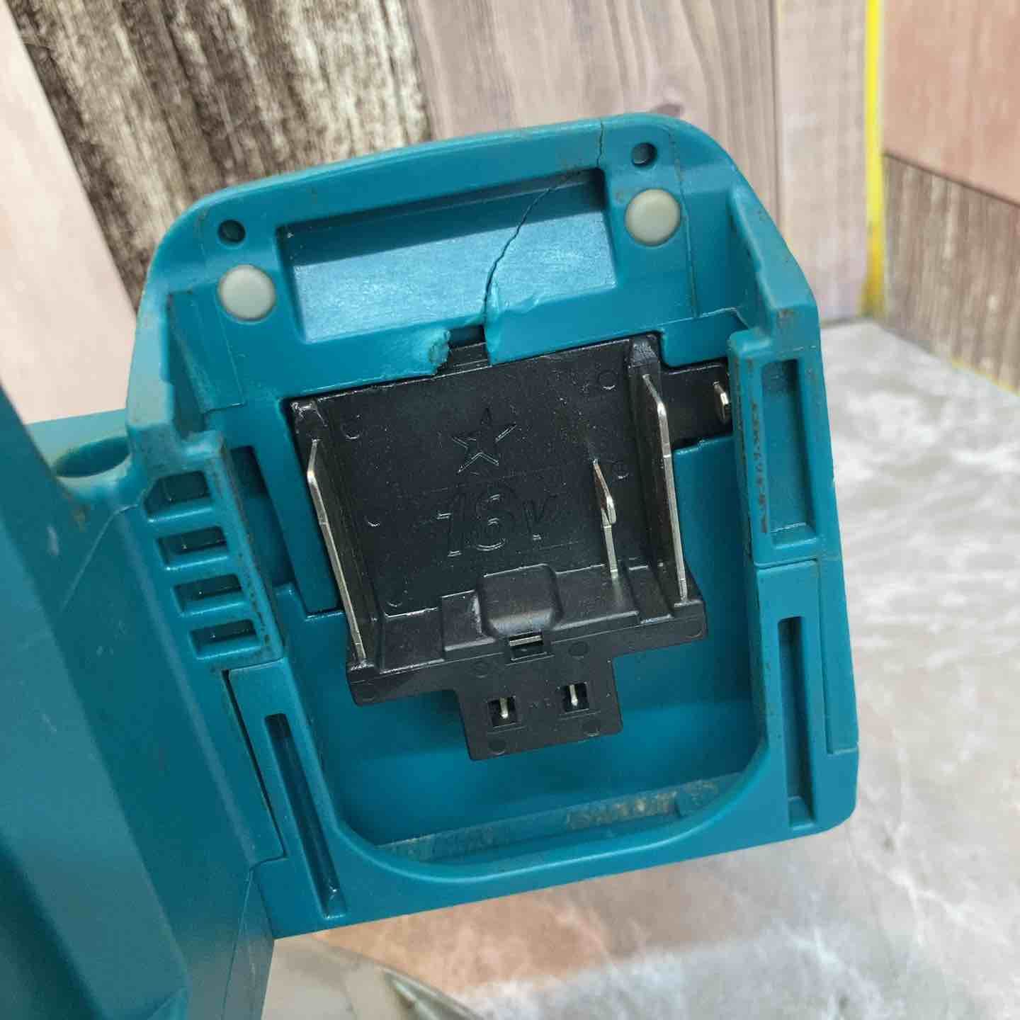 makita コードレス丸のこ