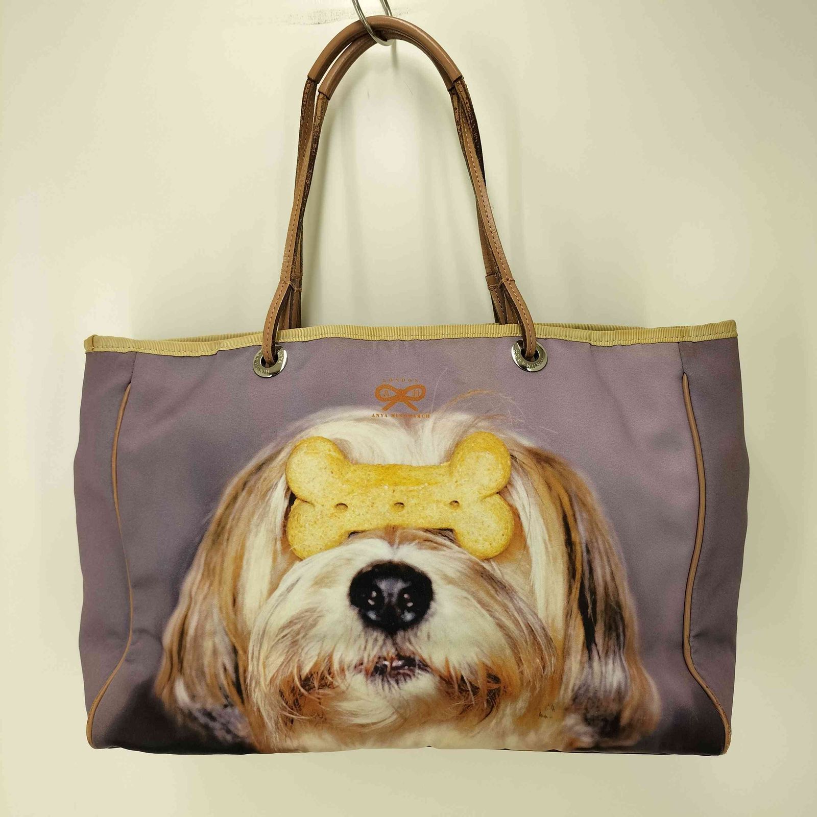 アニヤハインドマーチ ANYA HINDMARCH 犬 転写プリント レザー