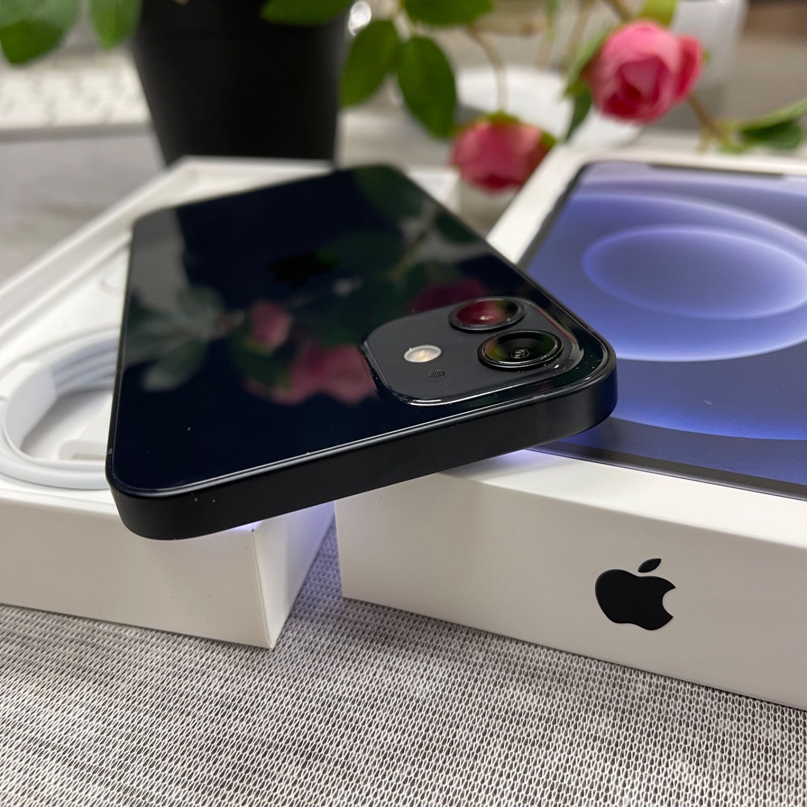 iPhone 12 64GB
