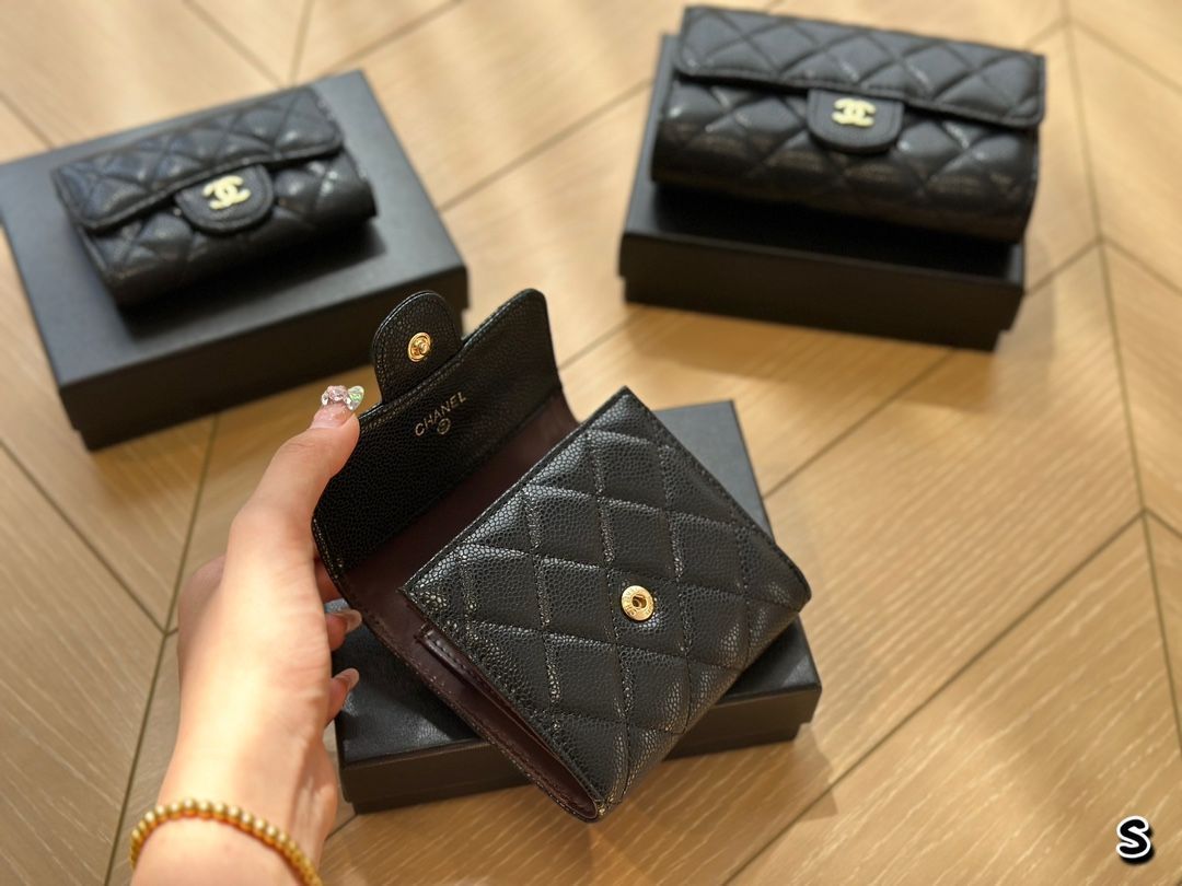 ★専用です。シャネル コインケース☆ コンパクトでもカードもお札も入る♪】CHANEL コインケース