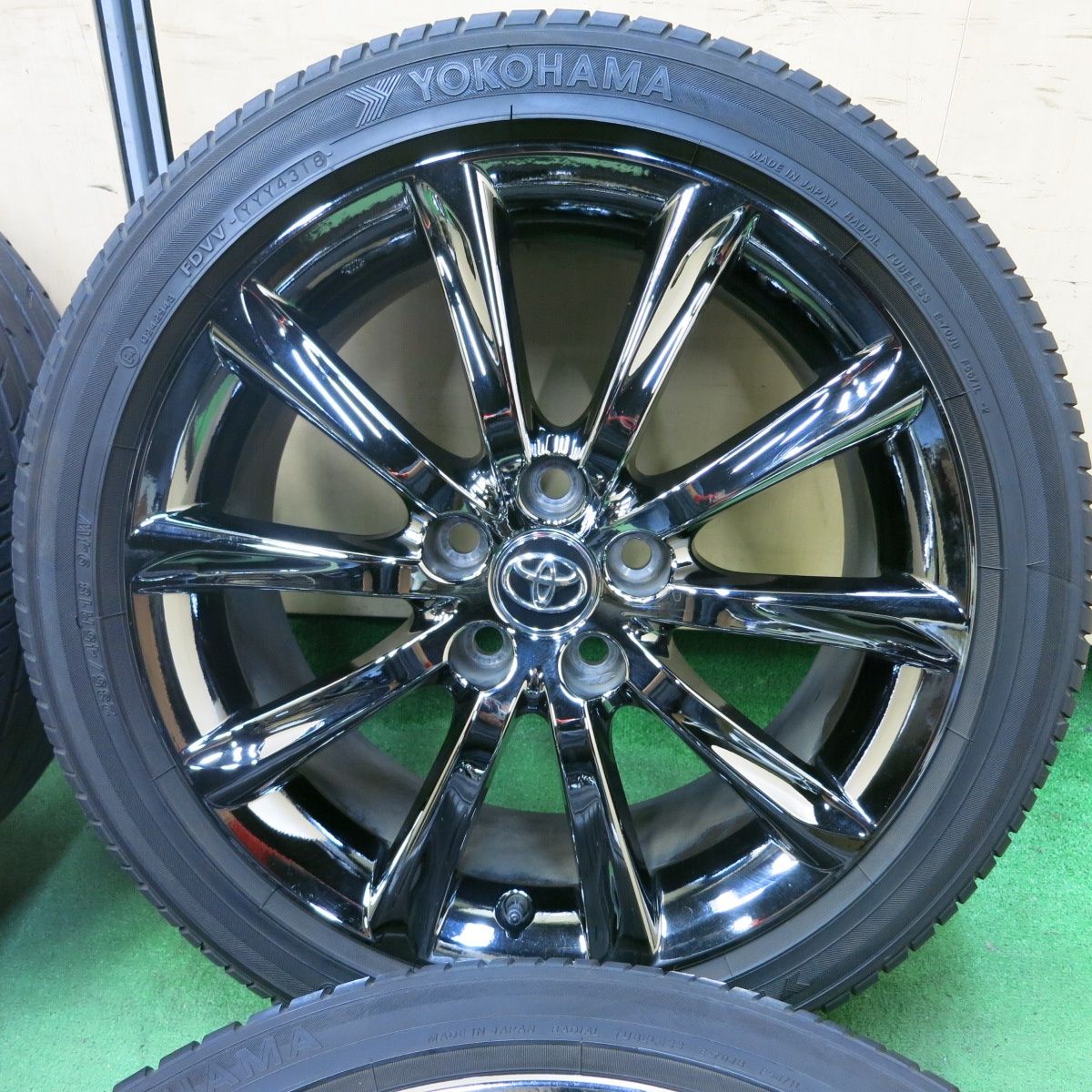 送料無料] 4本価格☆トヨタ GRX130 マークX 純正 スパッタリング