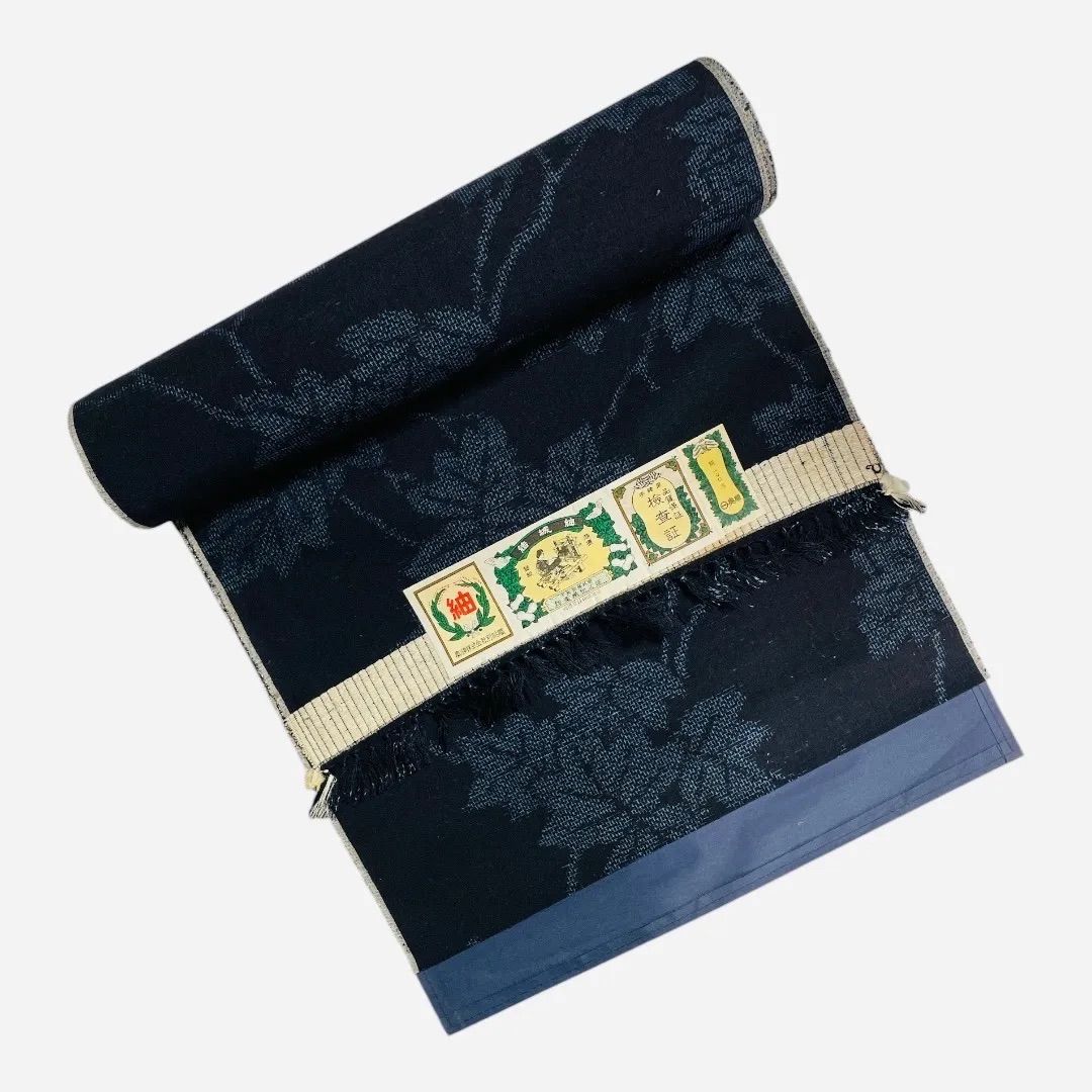 ◇うるわし上品乱菊の古典浴衣 紺地ゆかた◇花火のような上品菊花