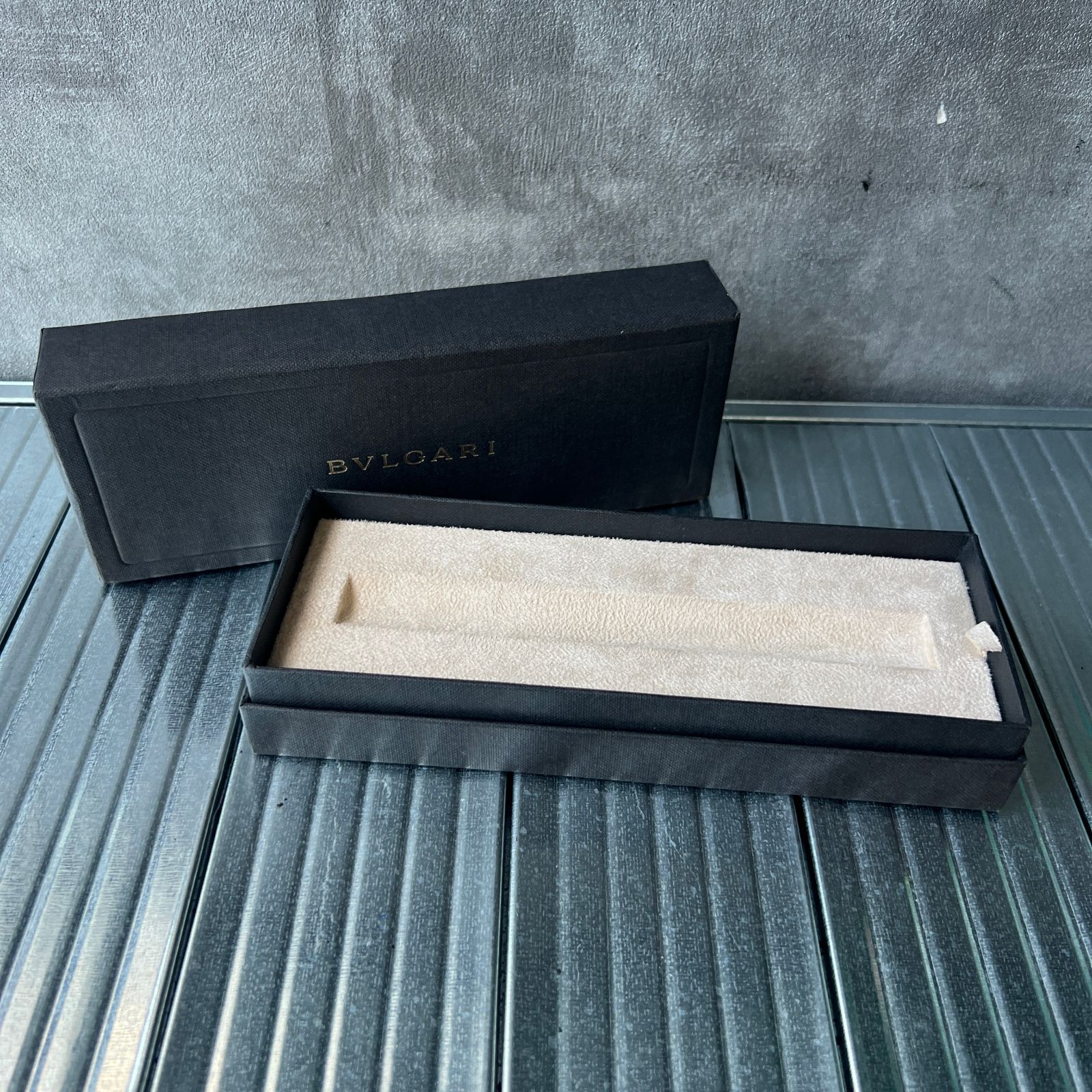 ブルガリ BVLGARI 箱 BOX ケース ボールペンケース 中身なし
