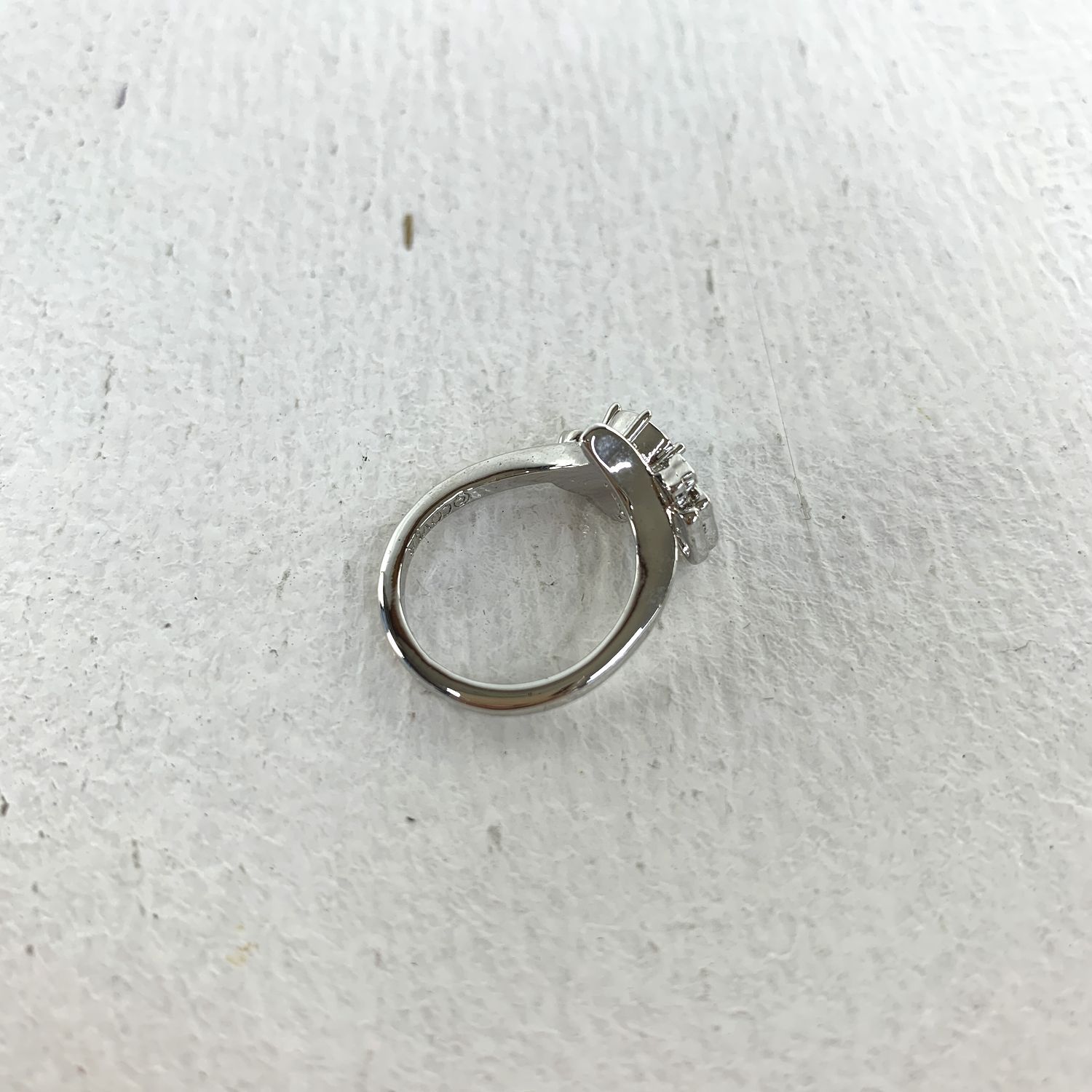 ☆加古川物流】【未開封品】潤羽るしあ るしあと一生一緒