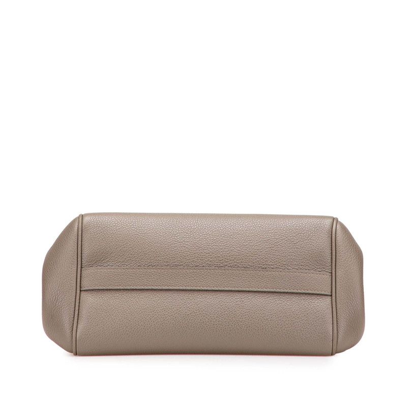 セリーヌ　CELINE　ベージュ 光沢 ハンドバッグ セリーヌ スモール 16(セーズ)バッグ ベージュ 188003BEY.02BG