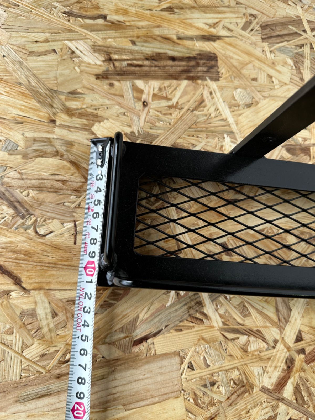 ウォールシェルフ　アイアン壁掛けラック　コレクションラック　ハンドメイド　男前 アイアンウォールシェルフ アイアンシェルフ インダストリアル 男前