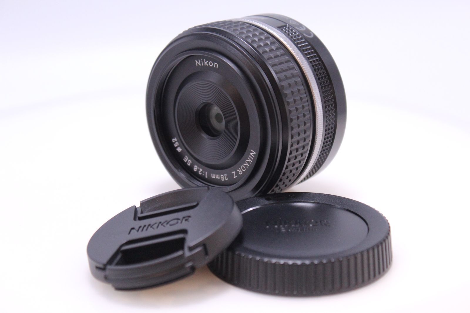 【美品】NIKKOR 28mm F2.8 レンズ　Zマウント Amazon | Nikon 交換レンズ NIKKOR Z 28mm f/2.8 Zマウント