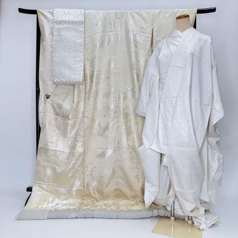 白打掛 3点セット 帯 掛下 白無垢 白 撮影用 結婚式 花嫁衣装 裄68cm 身丈196cm 合繊 Lサイズ 4277