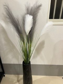 人工パンパスグラス すすきのフェイク 大型 135㎝ インテリア ふわふわ秋の風情 大きめ 完成品