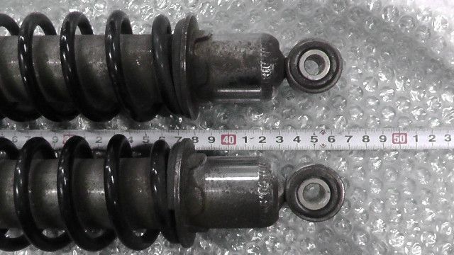 CB400SF NC39 教習車 の リアサスペンション SHOWA:#1727422073 - メルカリ