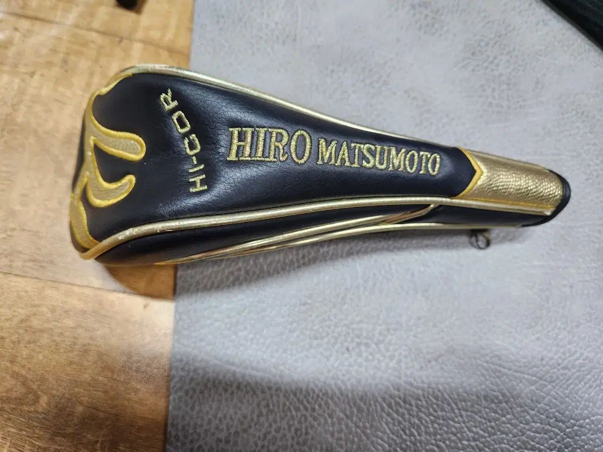 SOYDAN 斜めがけバッグ メンズ ハードシェルチェストバッグ