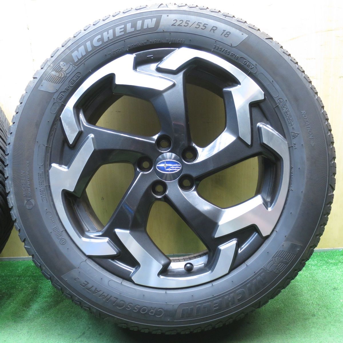 MICHELIN CROSSCLIMATE2 225/55R18 98V M+S 中古タイヤ4本セット