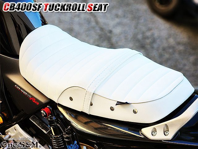 NEW リニューアル CB Styleタックロールシート CB400SF NC39 NC42 型まで対応 鋲打ち スタッズ付き シートベルト 防水 金具付き レザーシート 前後アンコ抜きver