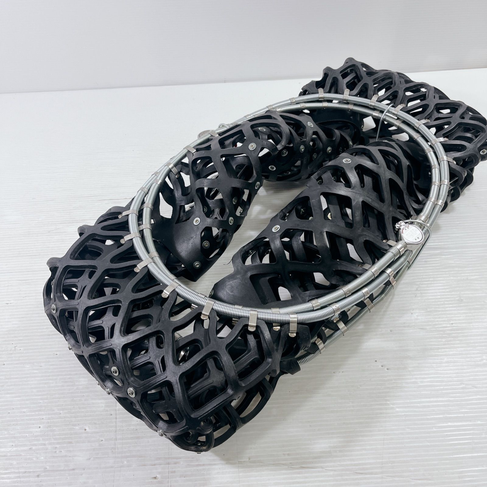 非金属タイヤチェーン『イエティ　スノーネット　M299』中古 中古 イエティスノーネット M299 イエティ スノーネットYeti Snow