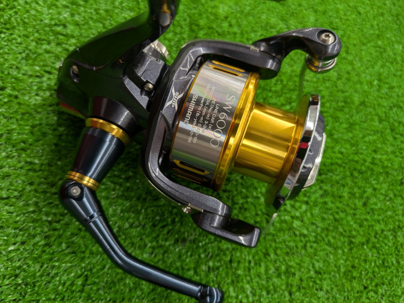 SHIMANO 21 ツインパワー SW 8000HG ツインパワー SW[TWIN POWER SW