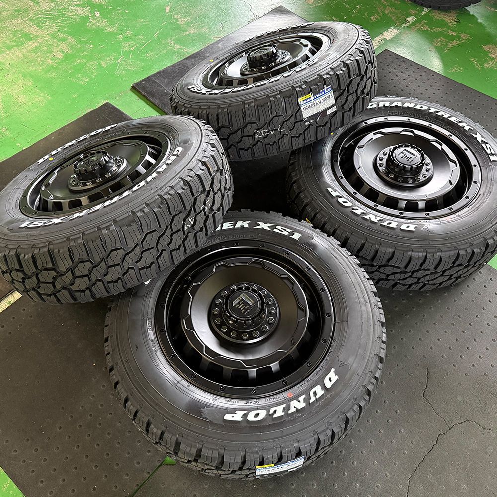 デリカD5 デリカd5 スタッドレス ダンロップ グラントレック XS1 215