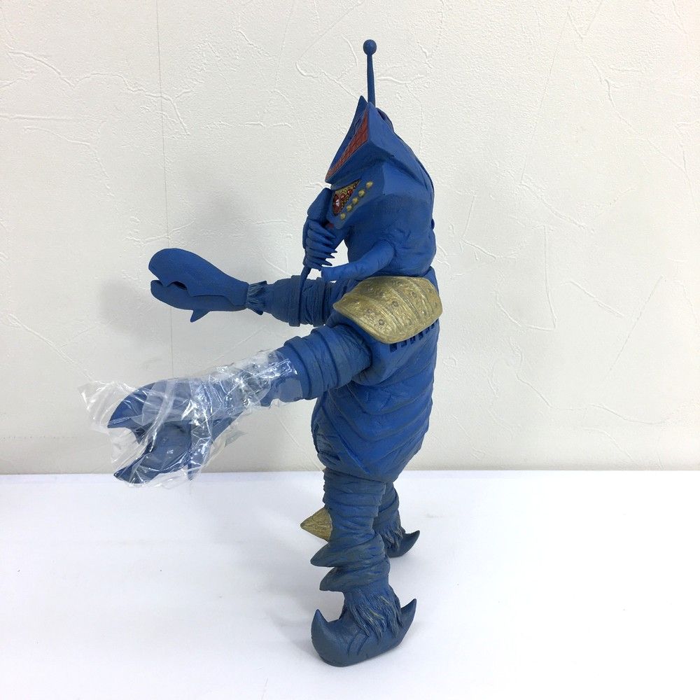 テンペラ―星人 少年リック