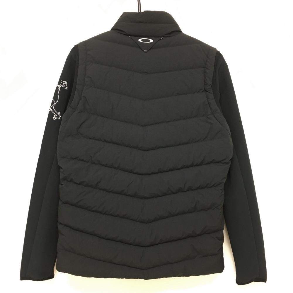 超 オークリー 長袖ライナー付ダウンベスト 黒 蓄熱裏地 メンズ M ゴルフウェア Oakley