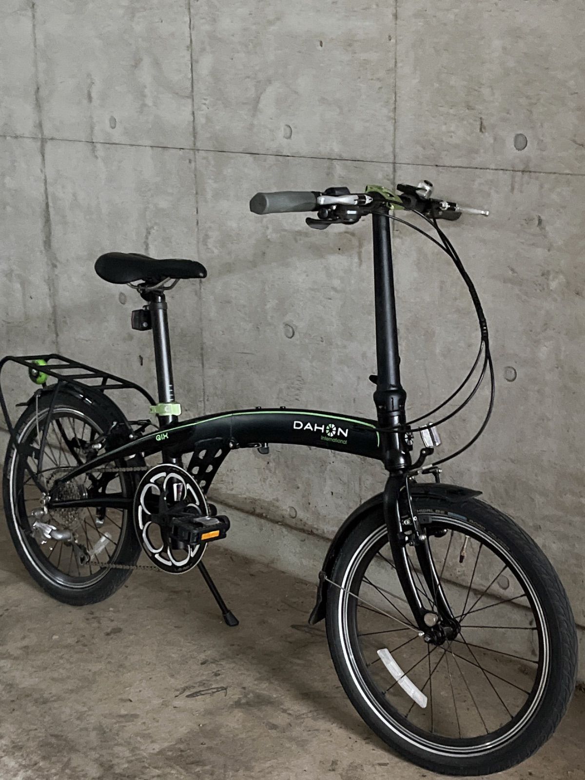 DAHON Qix D8 - メルカリ