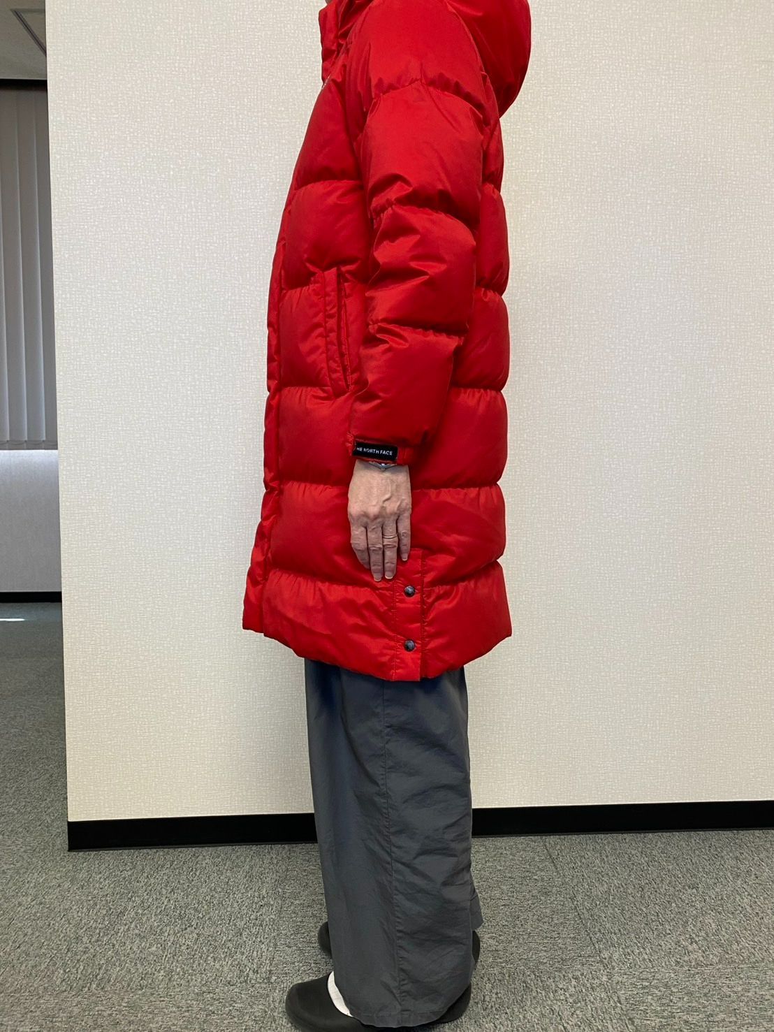 THE NORTH 小売 FACE ダウンジャケットロング 赤 キッズ150 130 THE