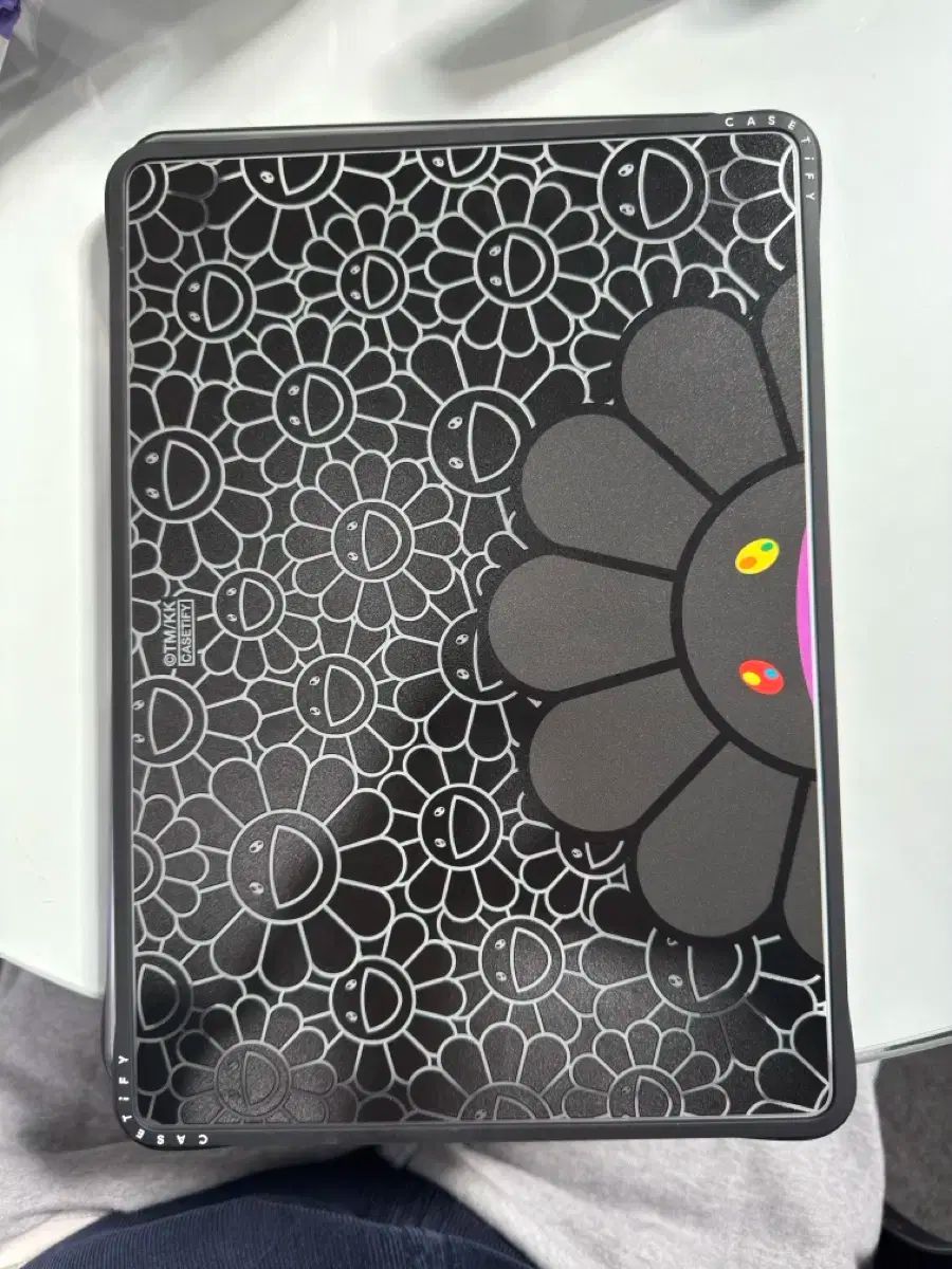 CASETiFY ケースティファイ ムラカミ タカシ マックブック ケース CHRISTIANNAURATH_COM_BR