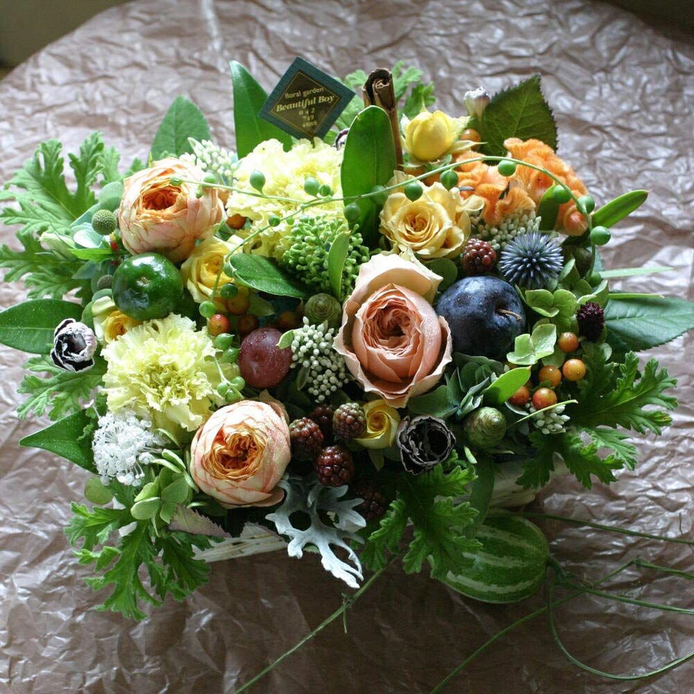 新着商品 花 季節の花 フラワーアレンジメント お供え花 冬のお供え花 お供え お悔やみ 贈り物 アレンジメント 入籍祝い 誕生日祝い 生花 プレゼント 結婚記念日 結婚祝い お祝い 開店祝い 退職祝い 記念日 パーティ フラワーギフト 定年 退職 ギフト