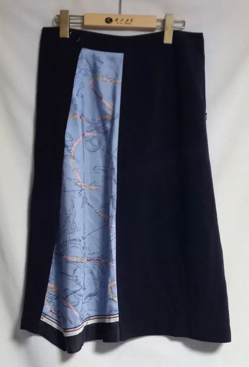 sandro サンドロパリ　ミニスカート　34 sandro サンドロパリ ミニスカート 34 sandro(サンドロ