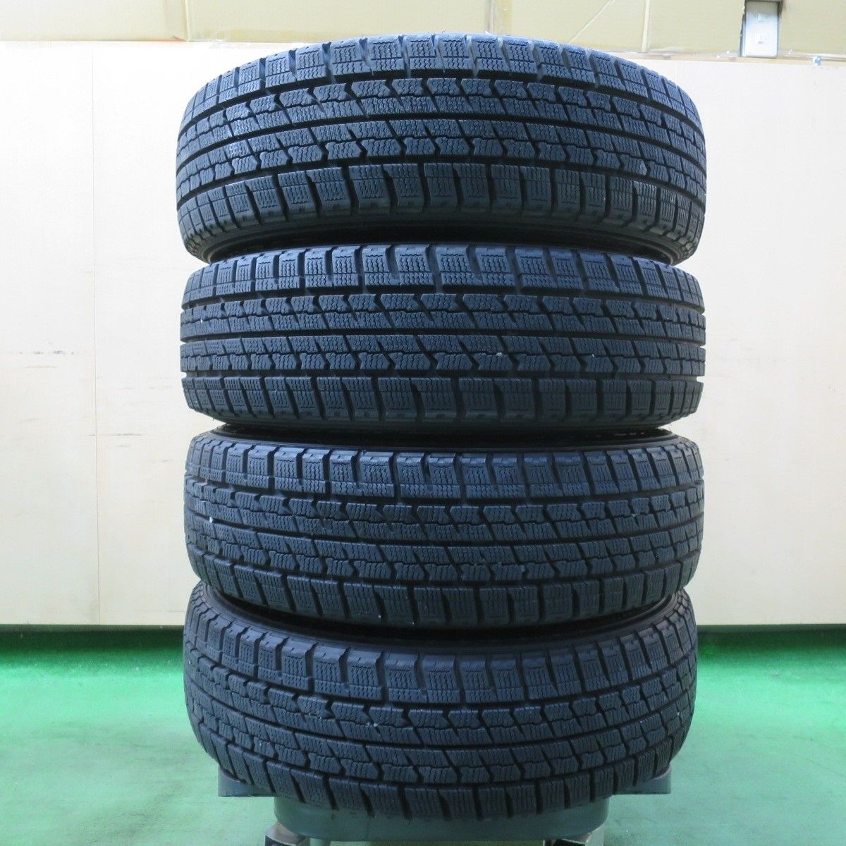 70R14 グッドイヤー