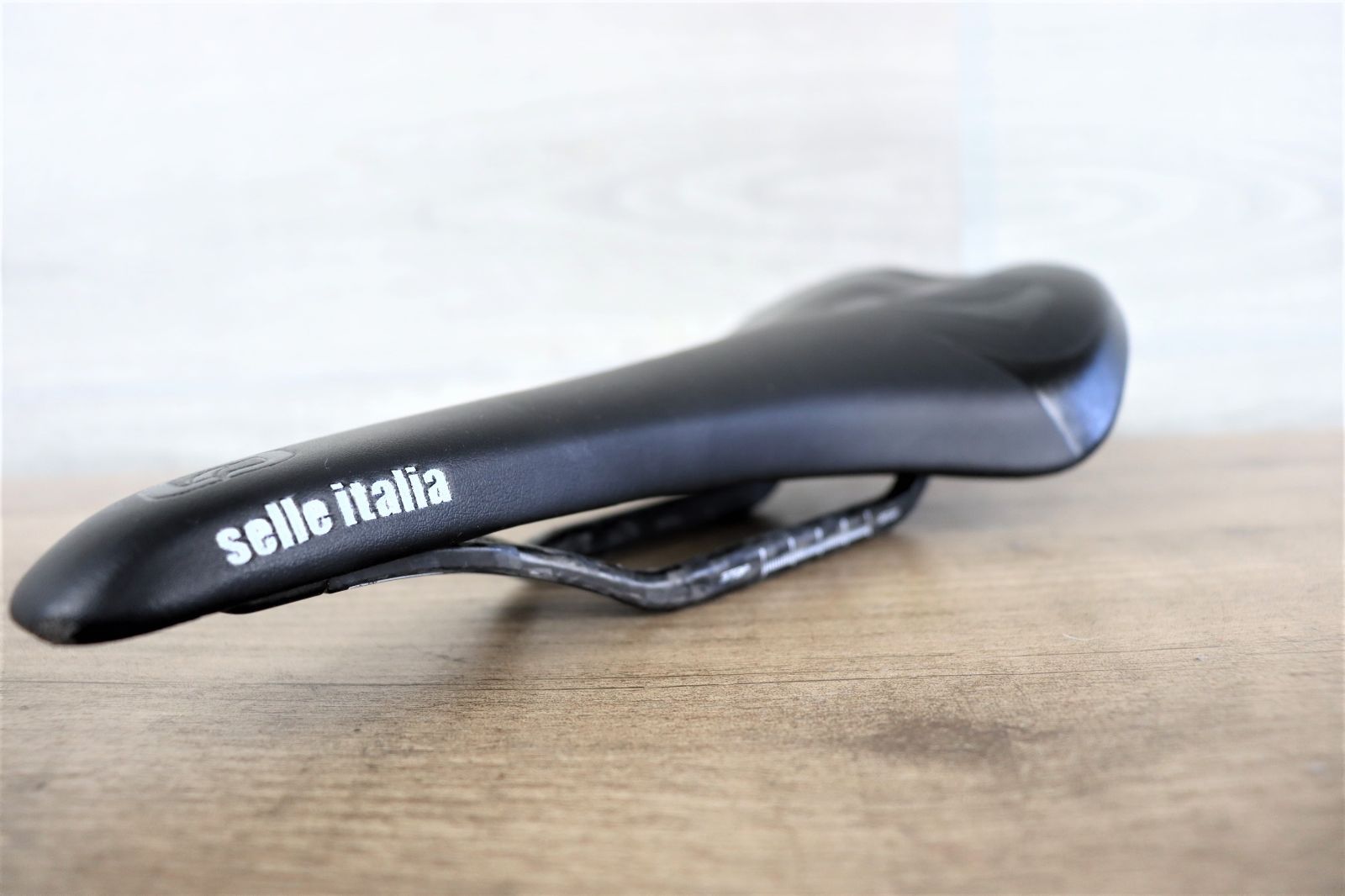 Selle ITALIA セライタリア フライト チタン ピナレロオリジナル