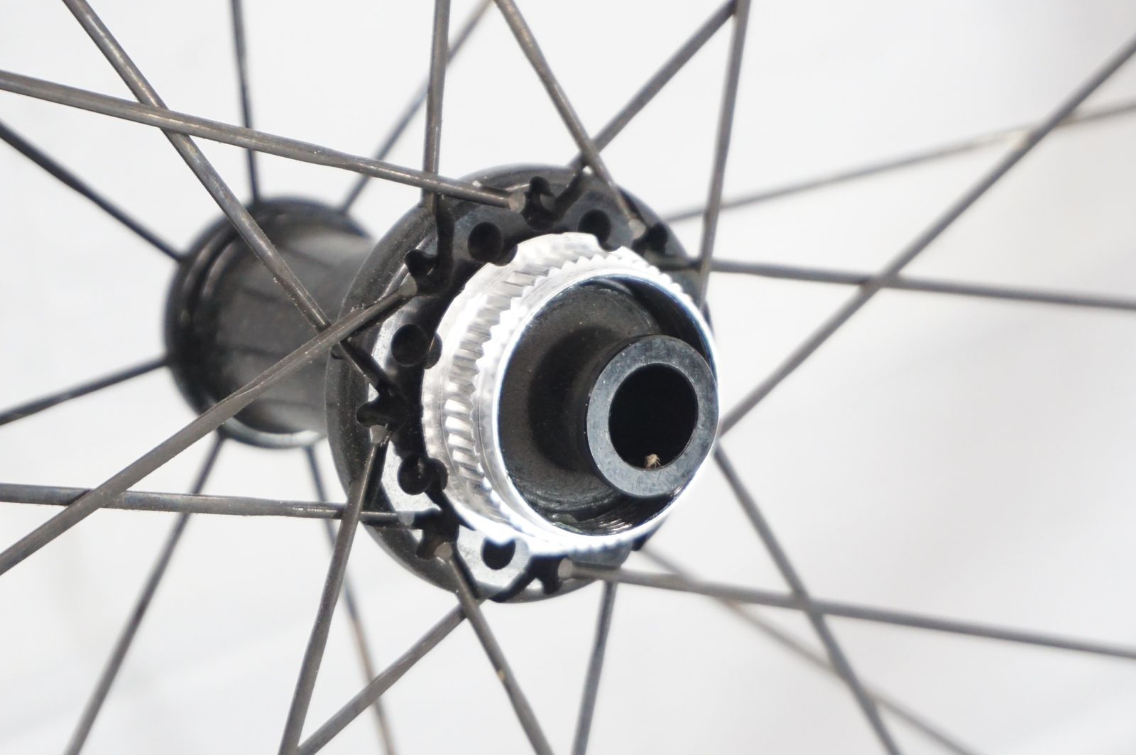 GIANT 「ジャイアント」 SLR1 65 DISC CARBON シマノ11速 ホイール 