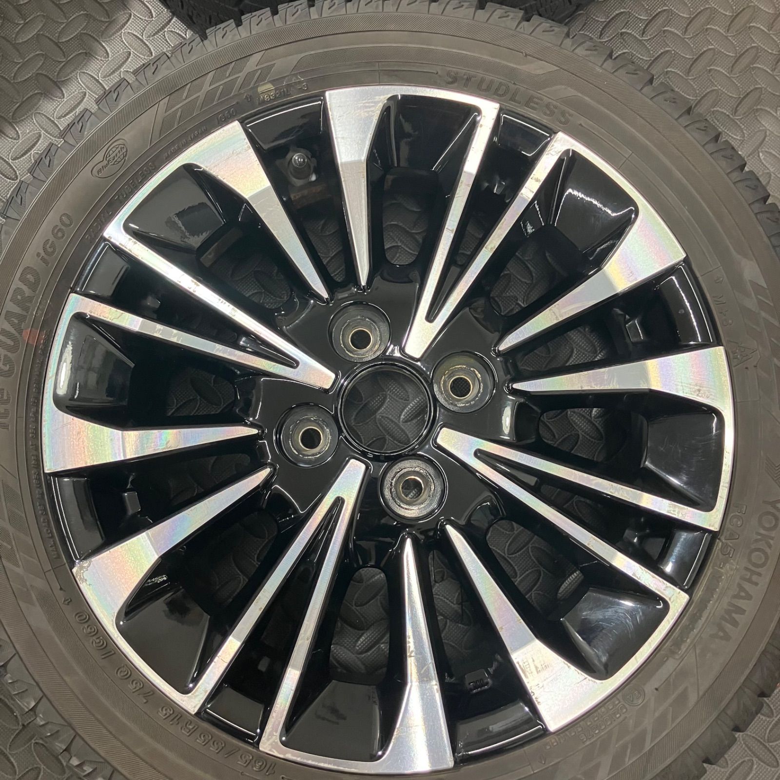 ヨコハマ アイスガードIG60