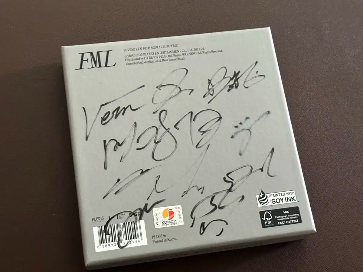 SEVENTEEN(セブンティーン・セブチ) 非売品 サイン入り アルバム