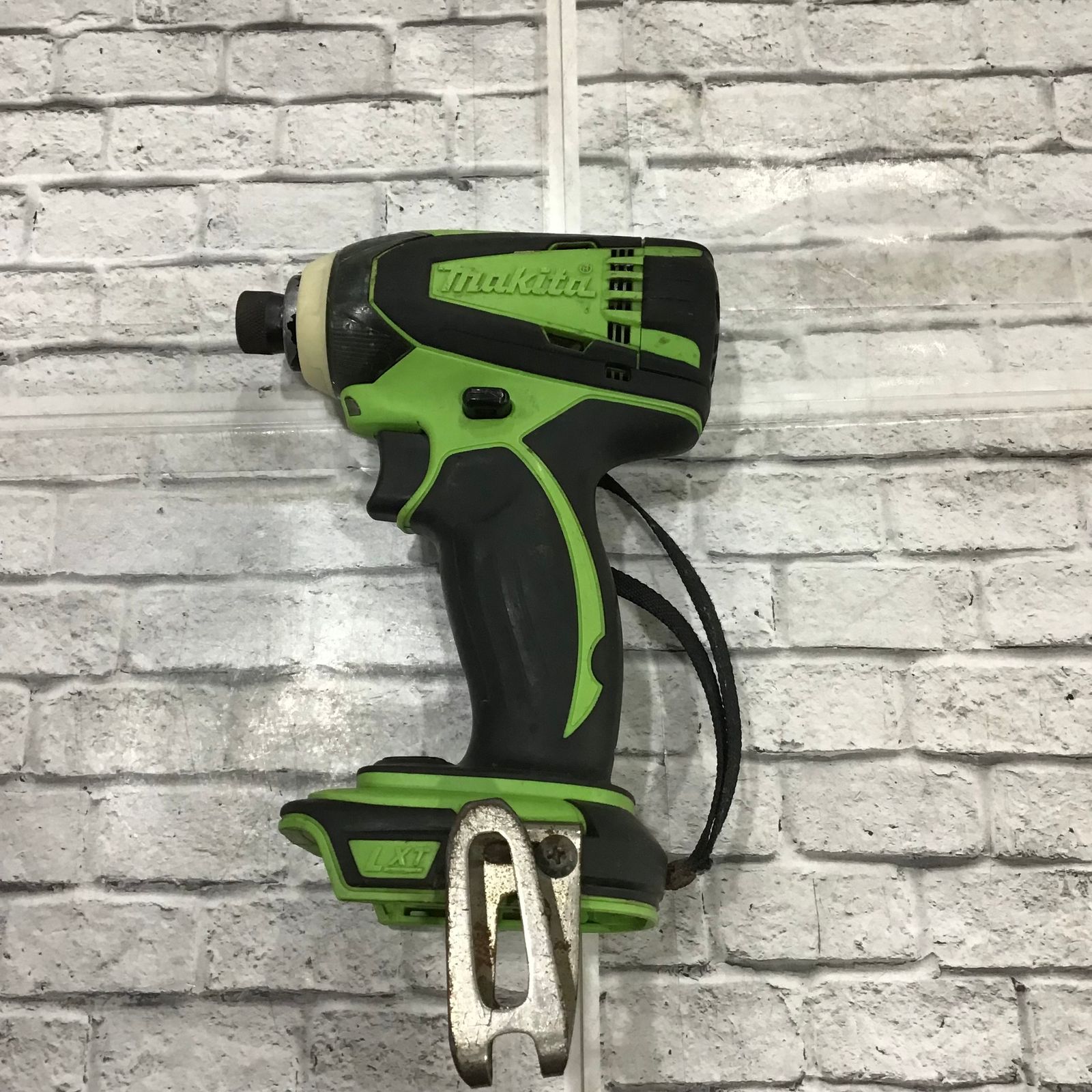 ☆マキタ(makita) コードレスインパクトドライバー TD173DGXFY