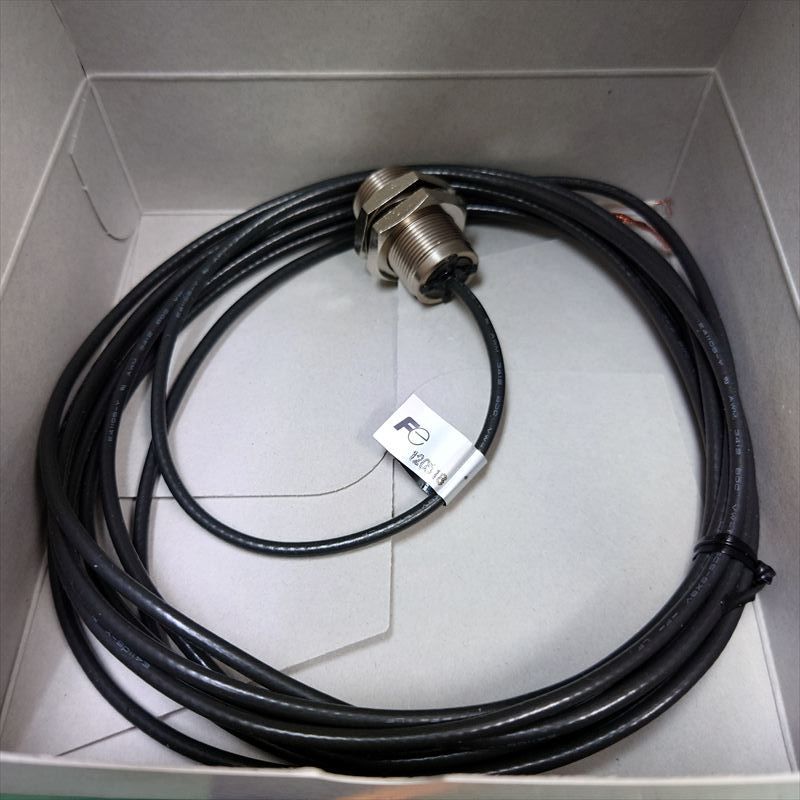PE-LS5 3.5M 発振形アナログ距離センサ 富士電機 1個