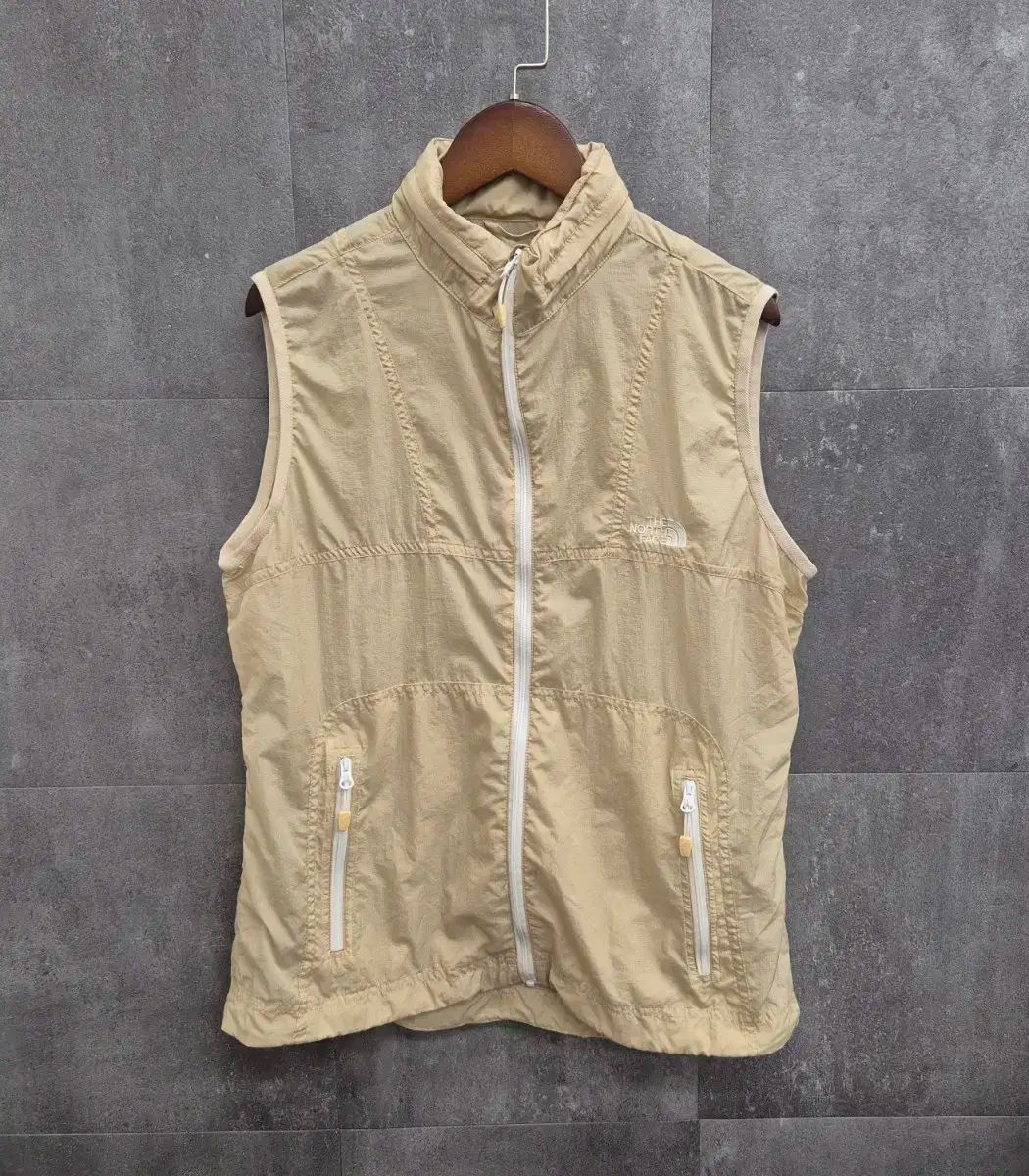 THE NORTH FACE ザノースフェイス レディース 軽量 ベスト 90