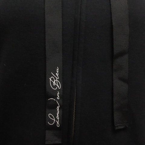 LANVIN en Bleu ブラック　バックプリント　ロゴ　パーカー 38 LANVIN en Bleu ブラック バックプリント ロゴ パーカー 38