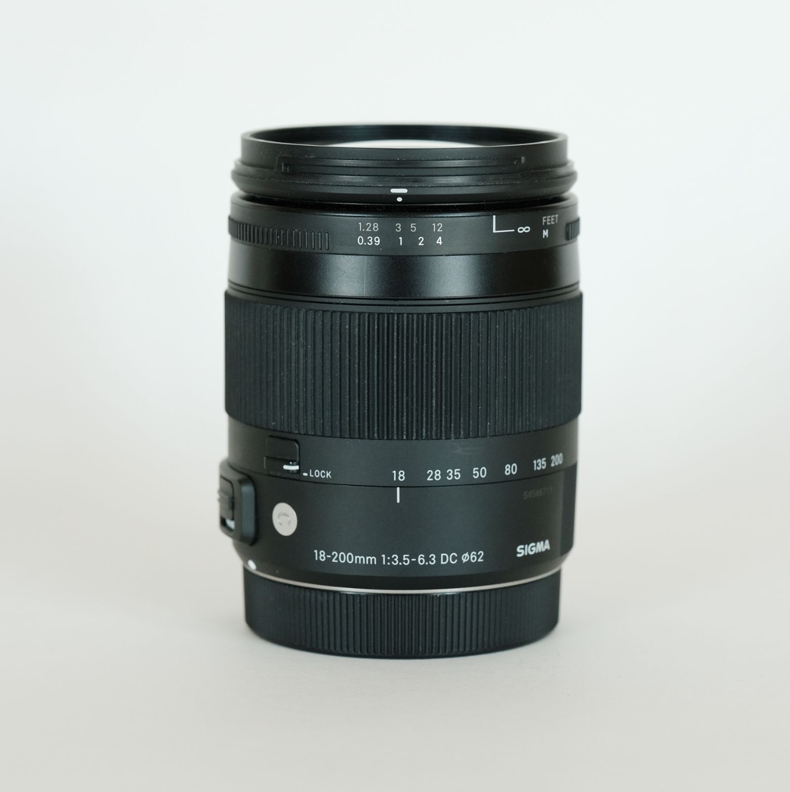 良品 SIGMA 18-200mm F3.5-6.3 DC OS Canon