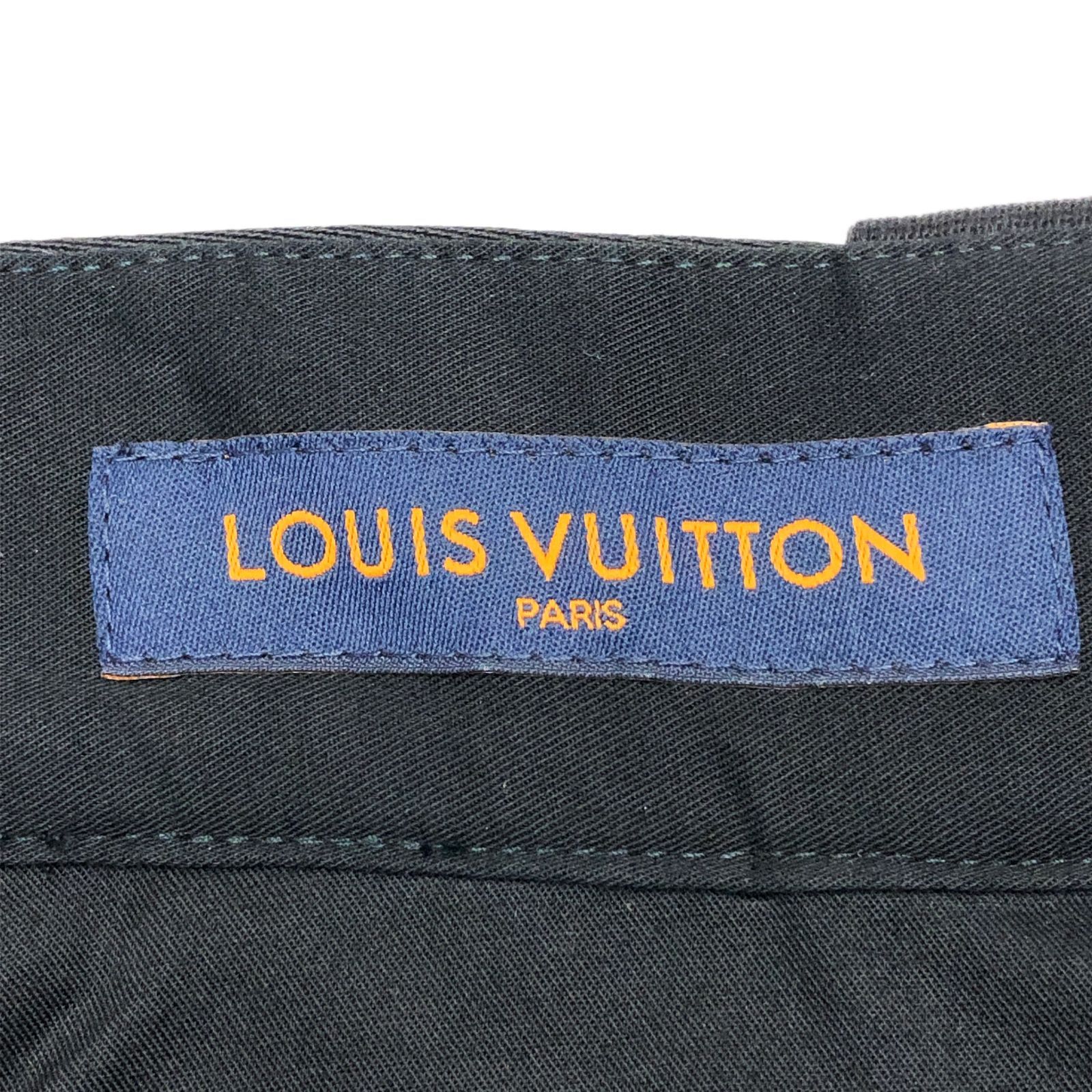 LOUIS VUITTON ルイヴィトン 23SS エンボス ロゴ刺繍 フルレングス 