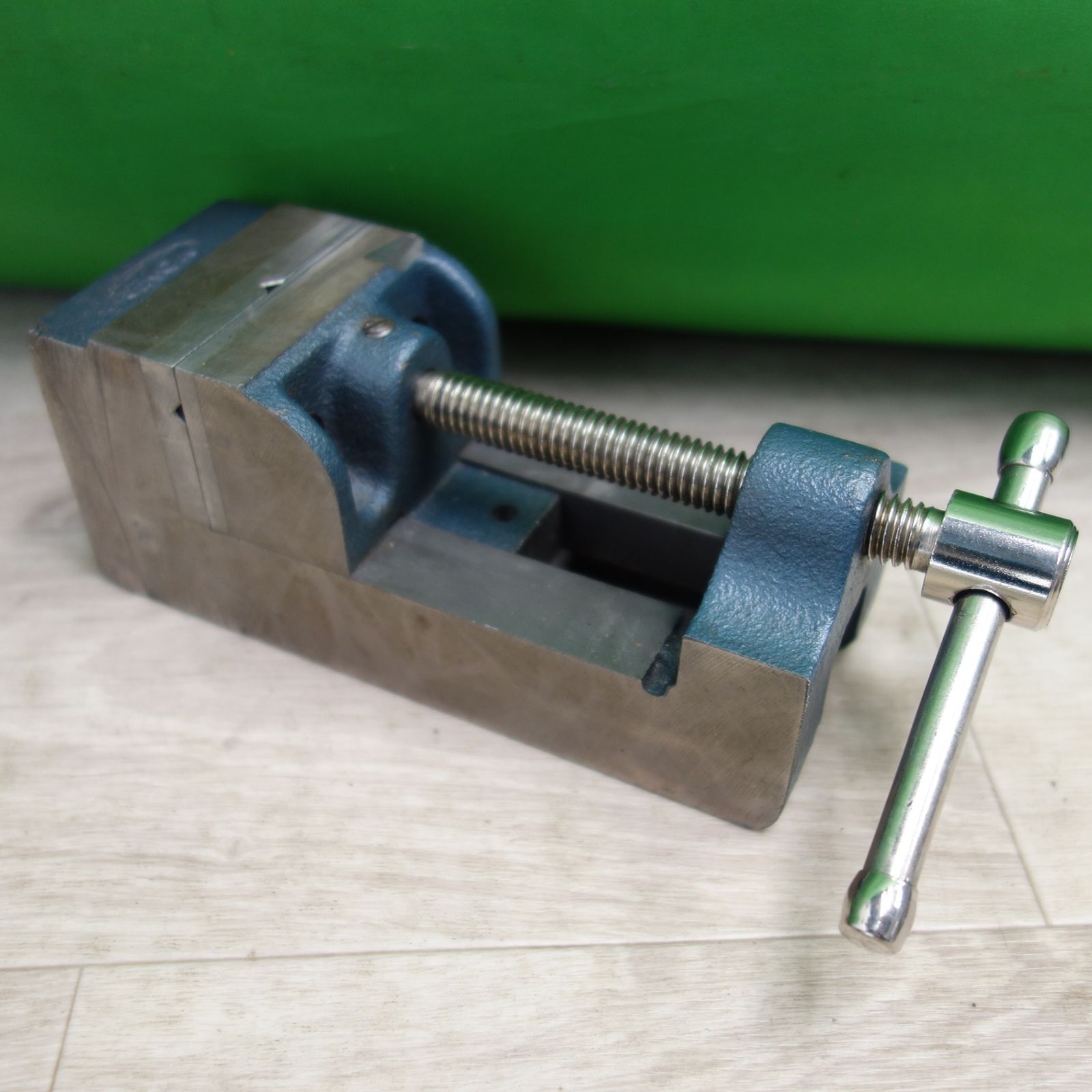 ERONナベヤ小型ボール盤バイス②中古品 ERONナベヤ小型ボール盤バイス②中古品