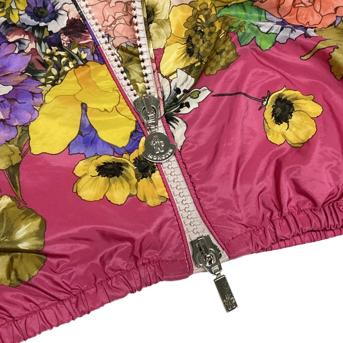 モンクレール ブルゾン