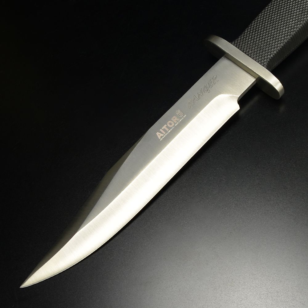 アウトドアナイフ