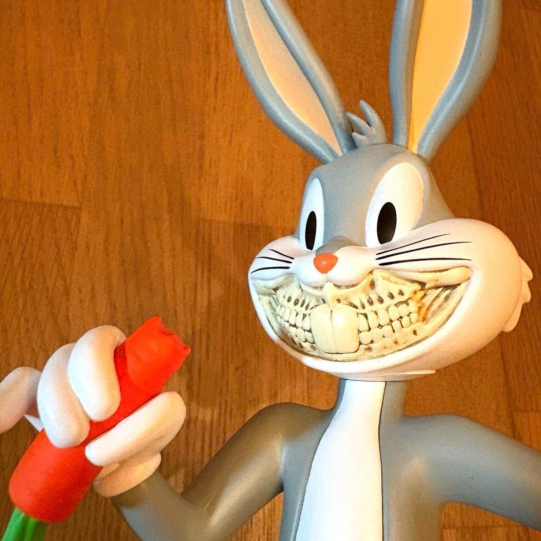 バックスバニー フィギュア Looney Tunes - メルカリ